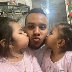 Meet your Posher, Eliecer